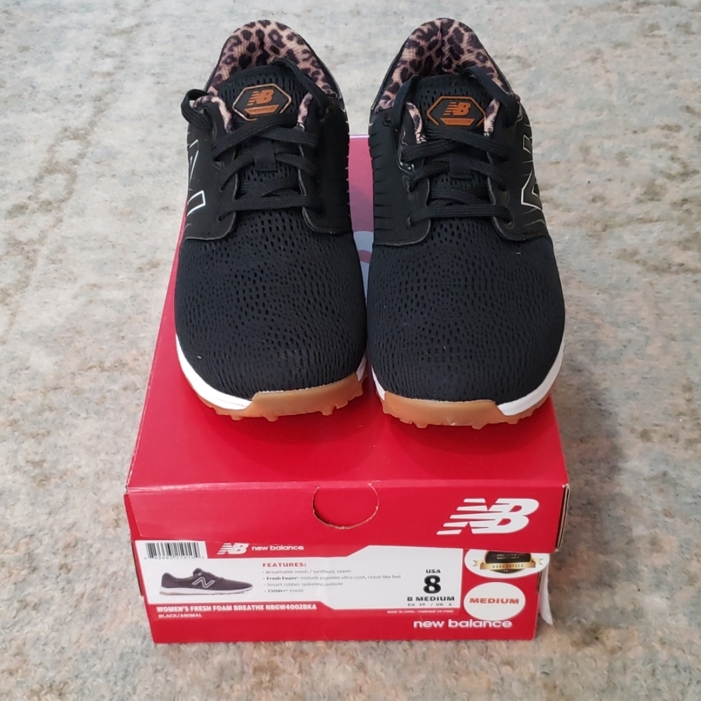 WOMENS GOLF SHOES 8 ANIMAL PRINT